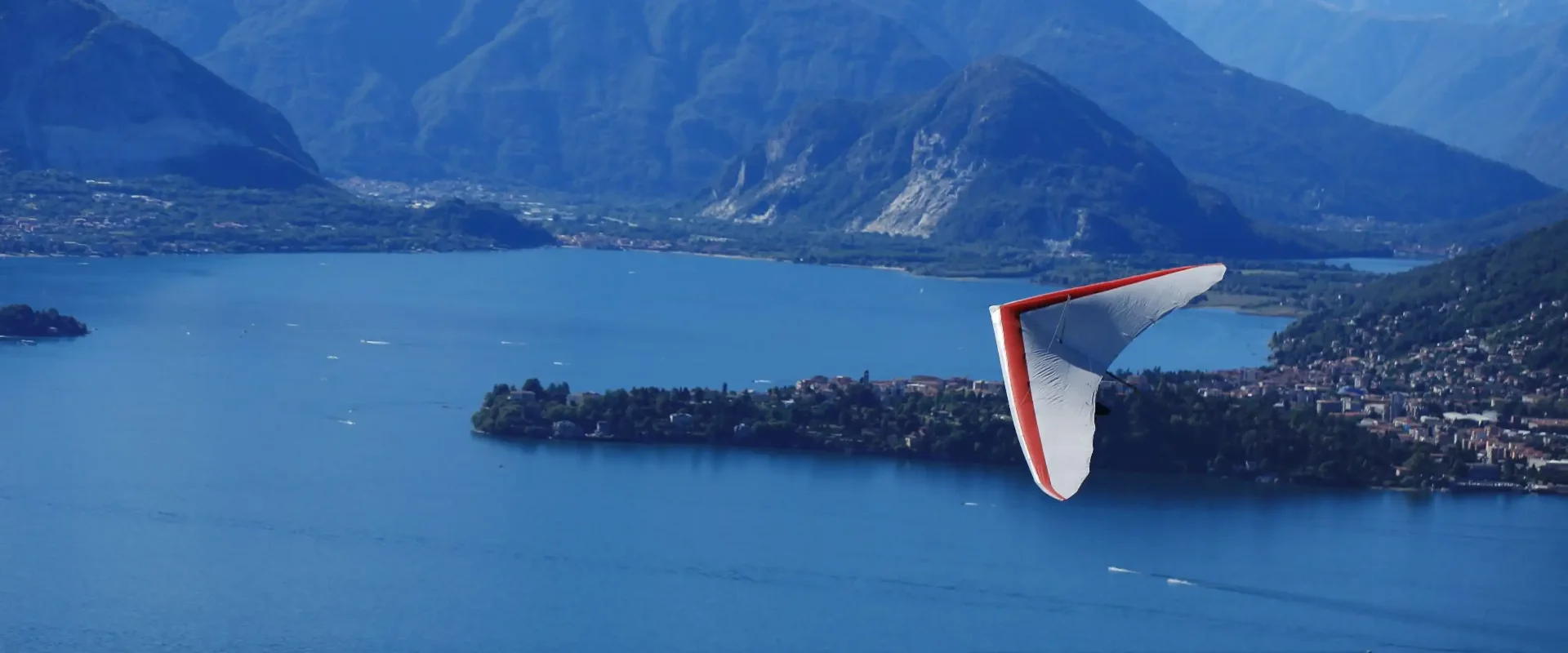 Volo in parapendio tandem a Laveno-Mombello thumbnail 4