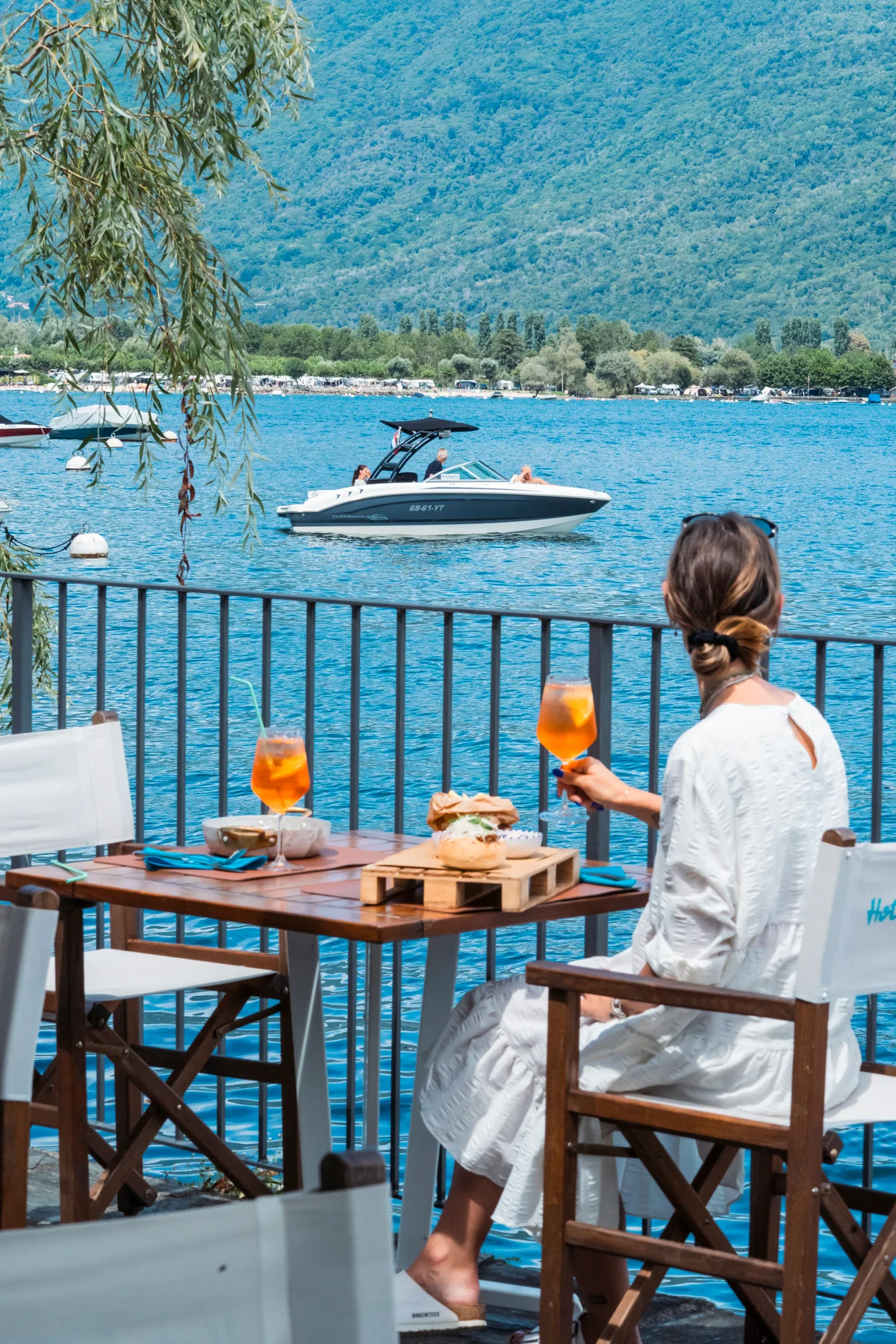 A full day in a private beach on Lake Maggiore thumbnail 4