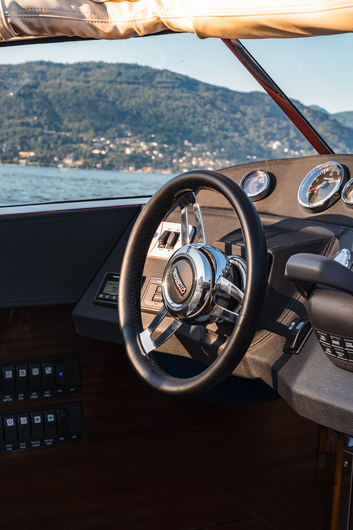 Aurum tour: Borromean Islands thumbnail 4