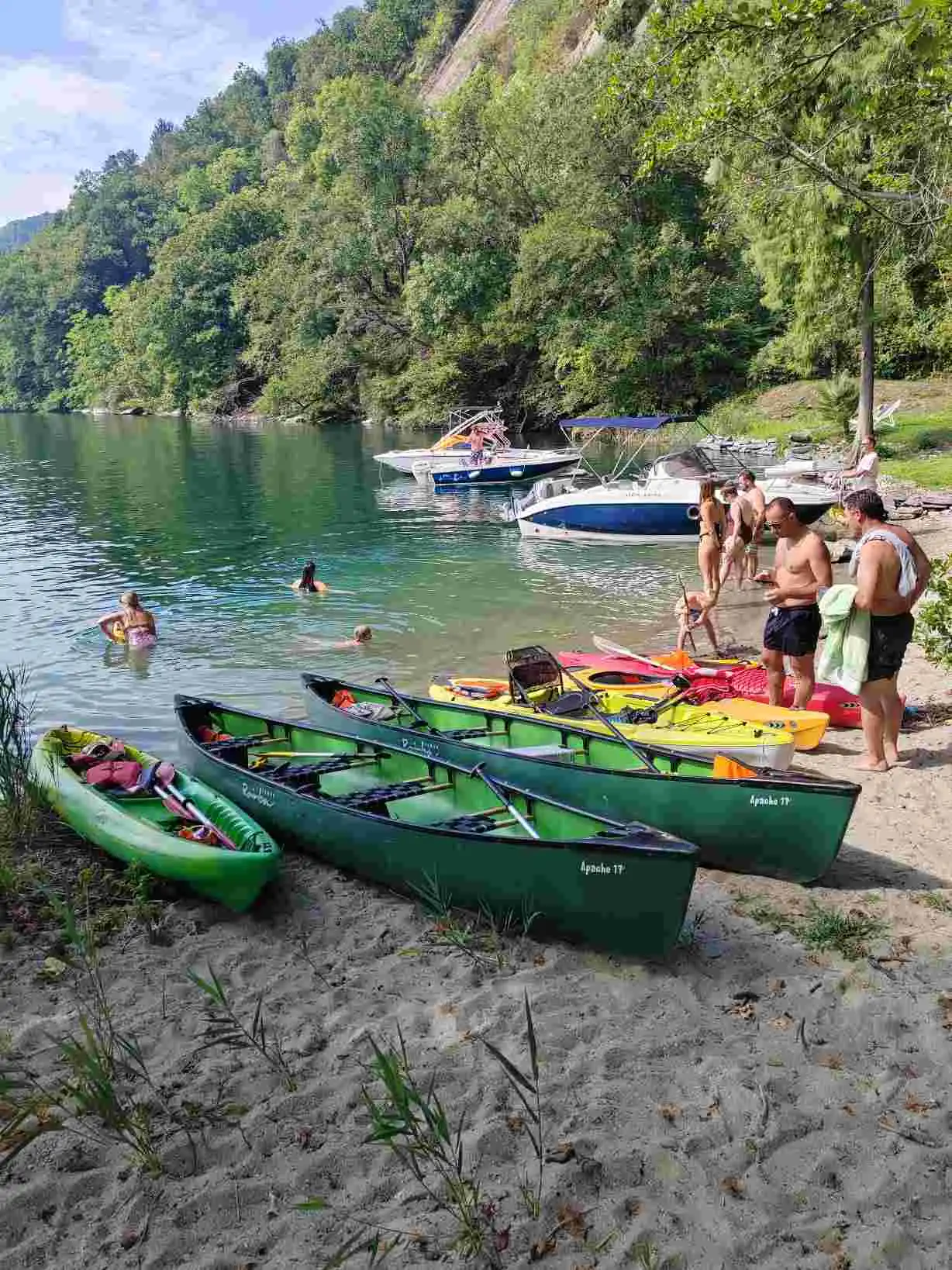 Kayak/SUP experience at the Qualba waterfalls – Lake Orta thumbnail 4