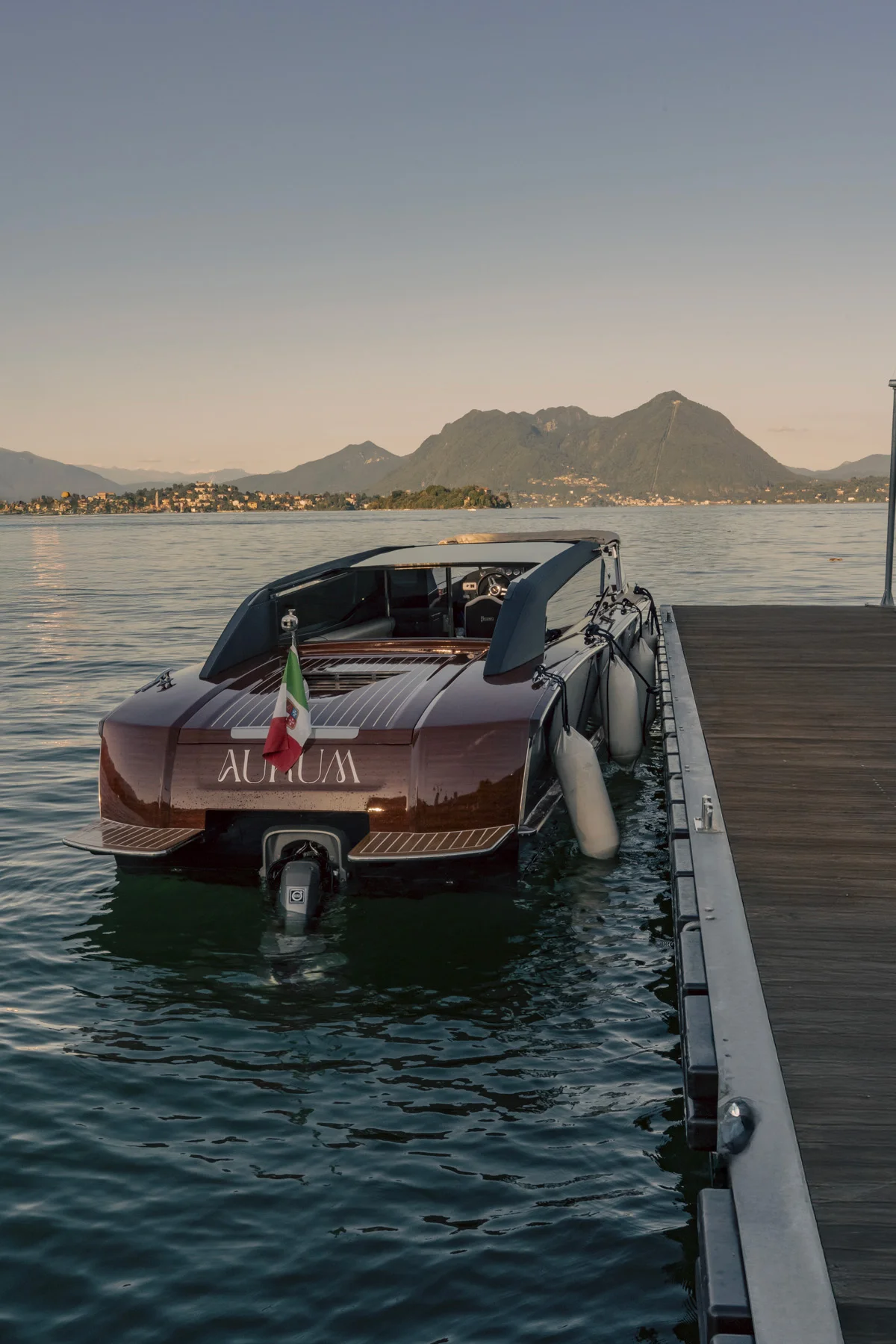 Golden Dinner Tour thumbnail 3