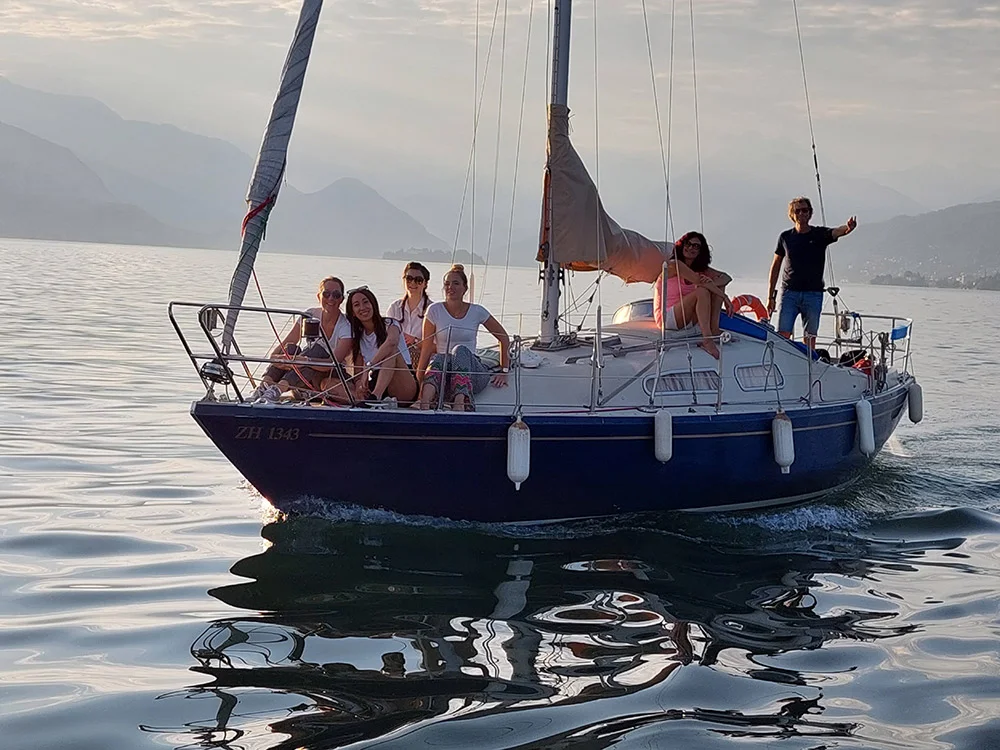 Sunset Sailing Aperitivo on Lake Maggiore with Live Music - Private Experience thumbnail 5