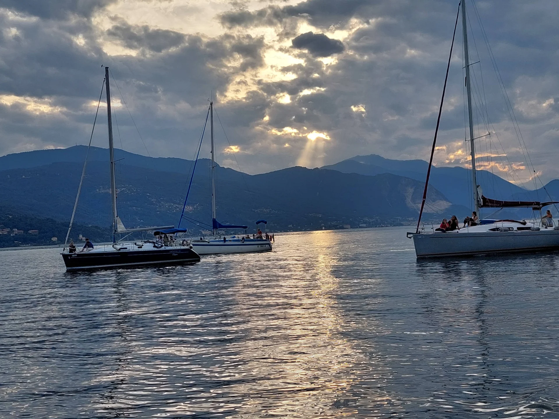 Morning Sailing Experience on Lake Maggiore: Private Cruises Among Hidden Gems thumbnail 2