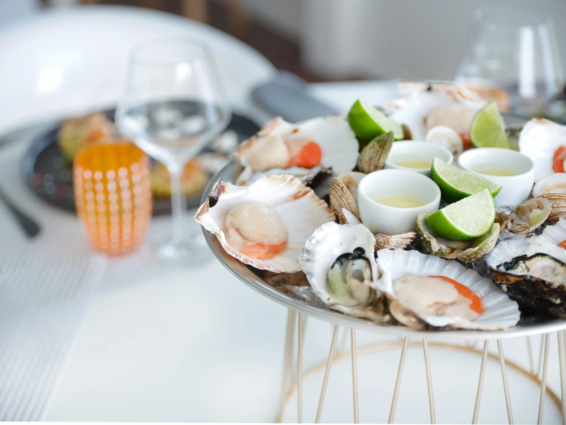 Boat Fish Dining Experience: A Journey Through Local Flavors thumbnail 4