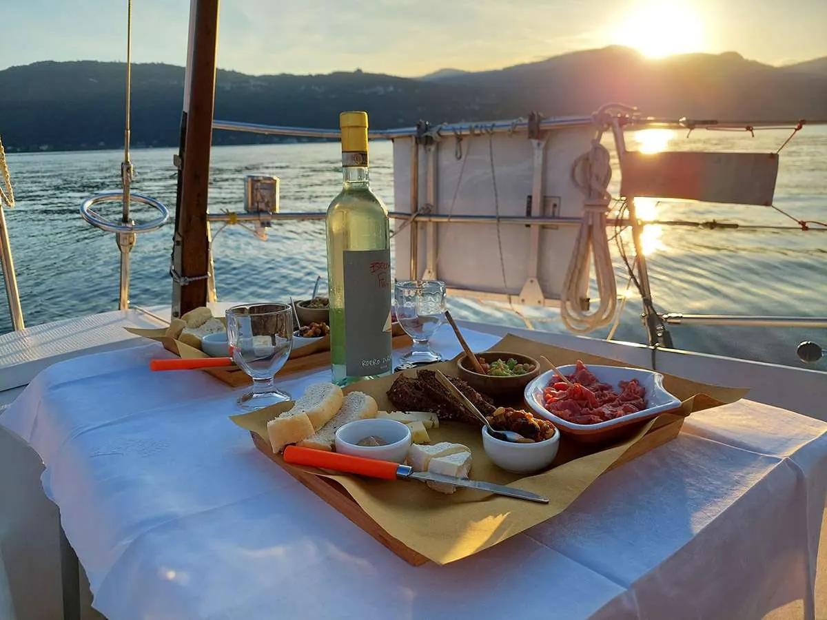 Sunset Sailing Aperitivo on Lake Maggiore with Live Music - Private Experience